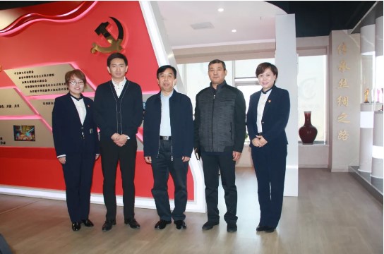 推進基層黨組織建設 夯實基層黨組織基礎——河東區(qū)政協領導走訪永誠世佳